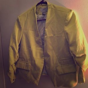 Yellow blazer